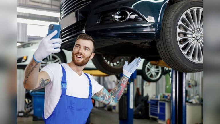 1 When I Got to the Garage the Mechanic Not Repair My Car