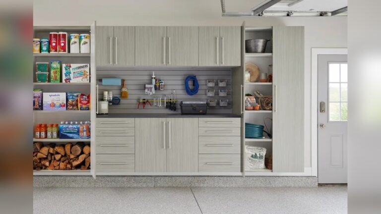 Benefits of Custom Garage Cabinets