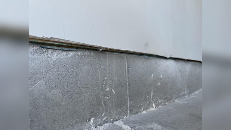 How to Finish Bottom of Drywall in Garage