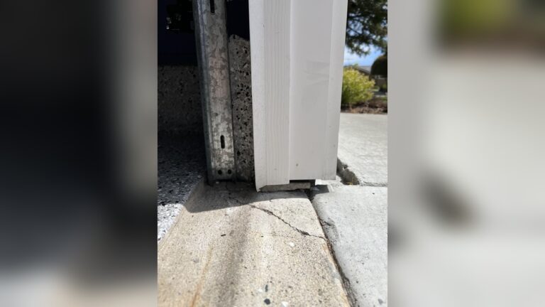 How to Seal Garage Door Gaps